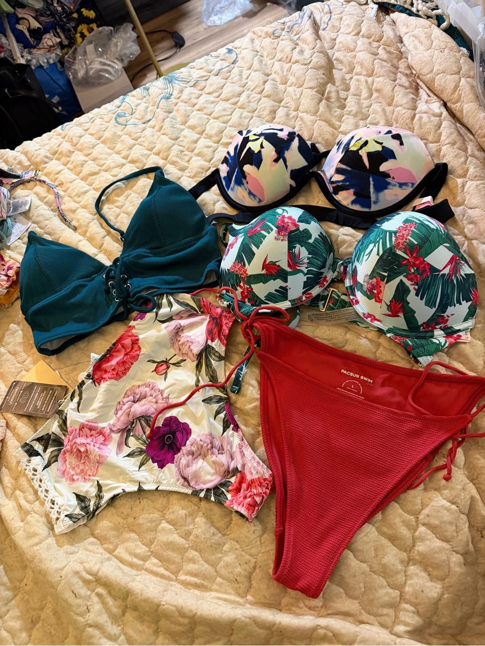 Bikini Lot 🌺